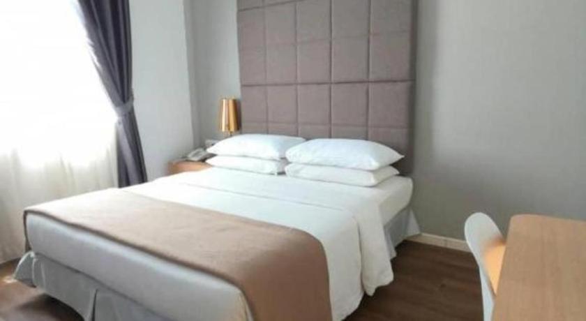 The Ardens Hotel - Austin Johor Bahru Exterior foto